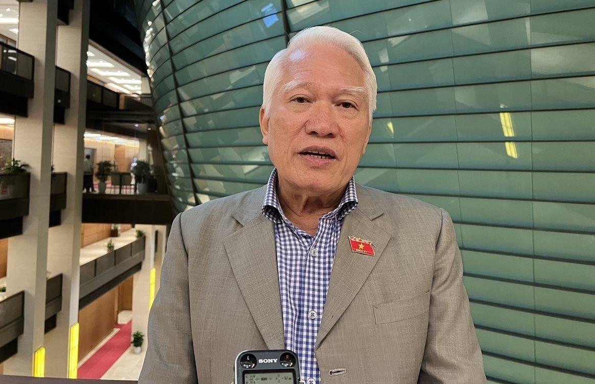 Phiên chất vấn Bộ trưởng Bộ Tài nguyên và Môi trường thẳng thắn, có tương tác hai chiều