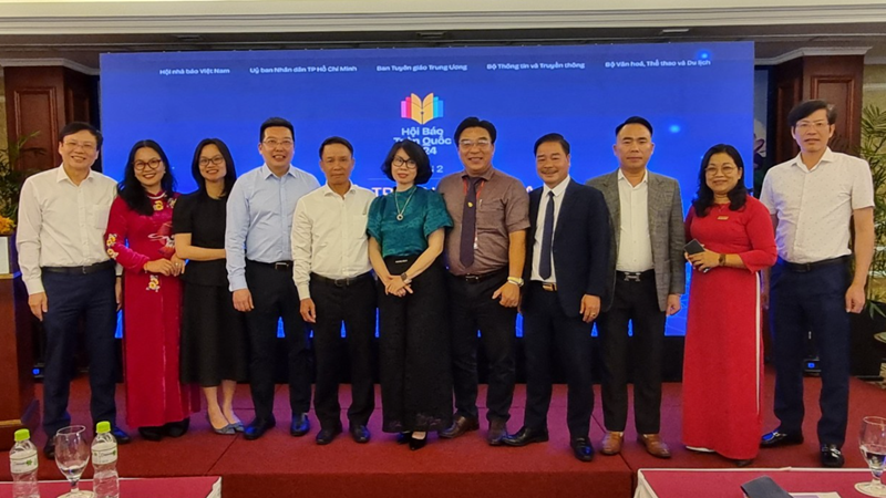 Hội báo toàn quốc 2024 tôn vinh lao động sáng tạo của người làm báo