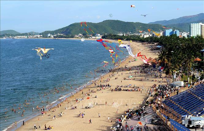 Xây dựng quy hoạch phát triển kinh tế dựa trên thế mạnh về biển