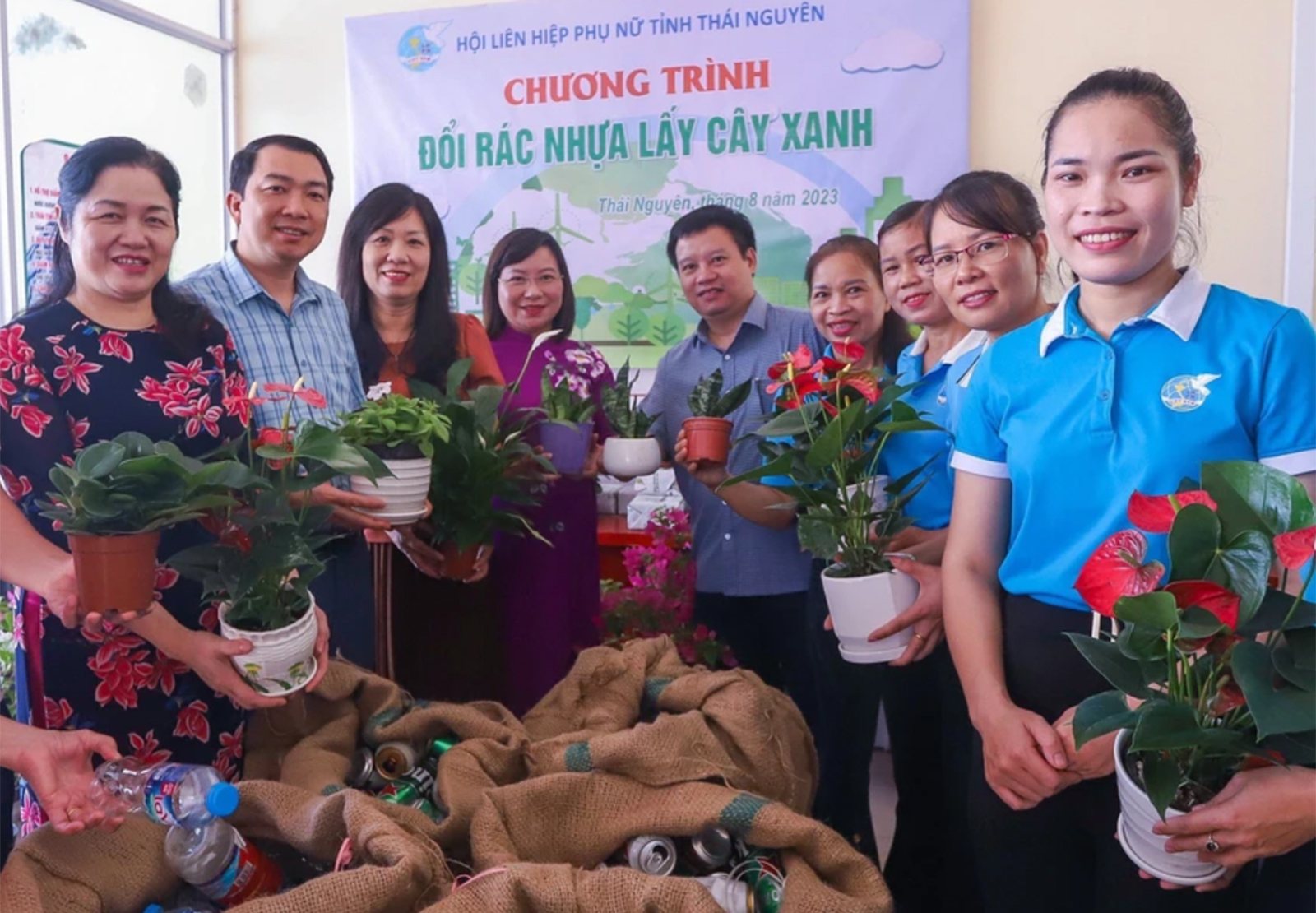 Thái Nguyên: Phòng chống rác thải nhựa từ các mô hình sáng tạo
