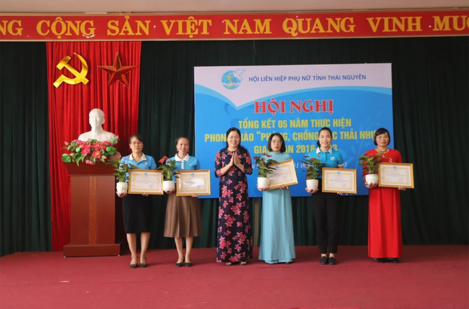 Thái Nguyên: Phòng chống rác thải nhựa từ các mô hình sáng tạo