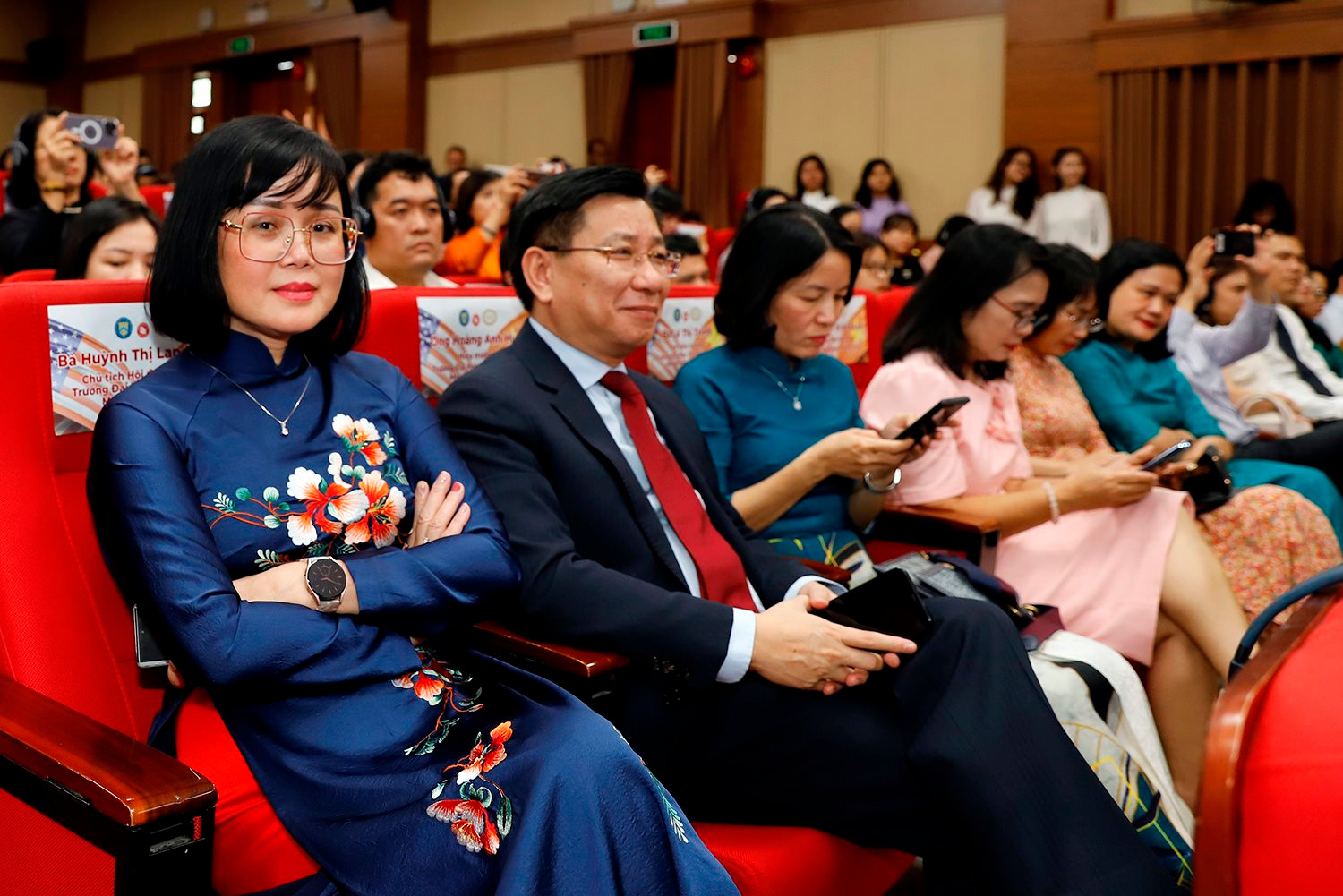 Bộ trưởng Đặng Quốc Khánh dự Tọa đàm triển vọng Kinh tế và tài chính khí hậu