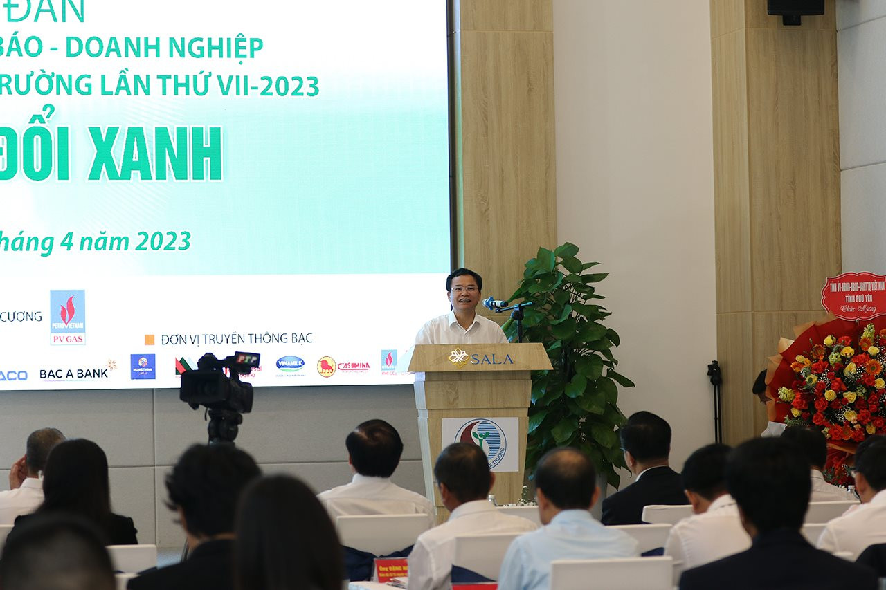Mục tiêu phát thải ròng bằng “0” vào giữa thế kỷ, rất cần vai trò của chính quyền, doanh nghiệp và báo chí