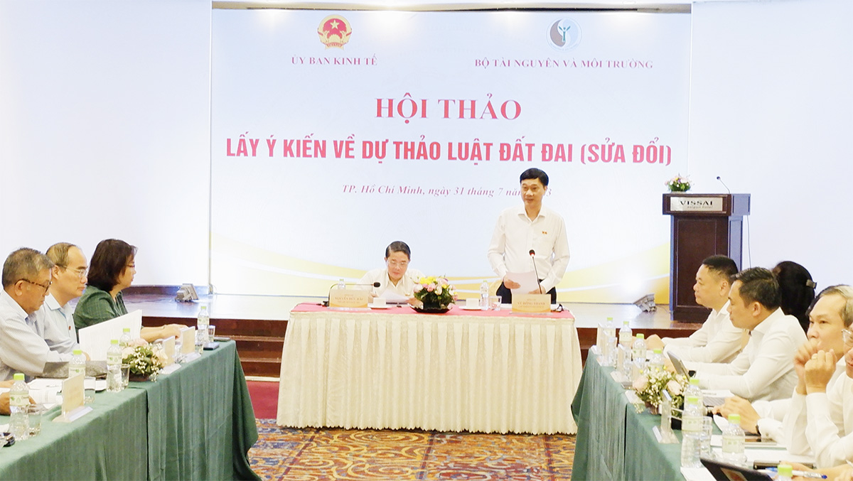 Phó Chủ tịch Quốc hội Nguyễn Đức Hải dự Hội thảo lấy ý kiến về dự thảo Luật Đất đai (sửa đổi)