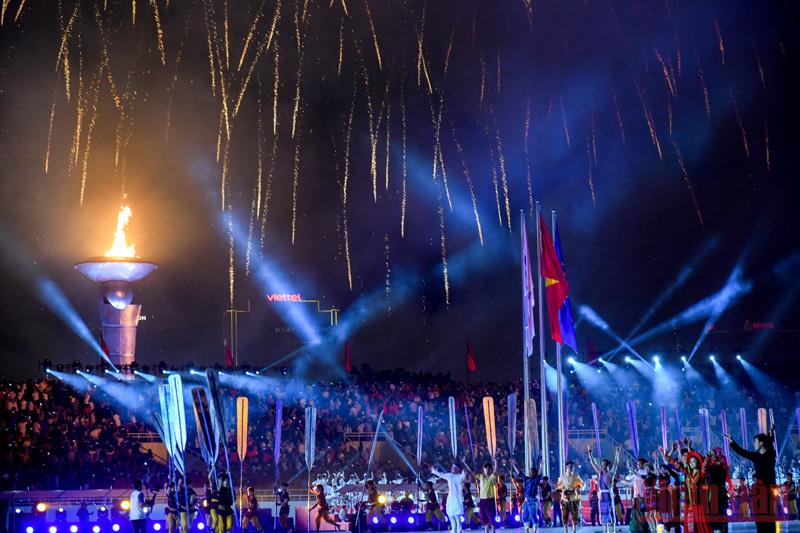 Lễ khai mạc SEA Games 31: Vì một Đông Nam Á mạnh mẽ hơn!