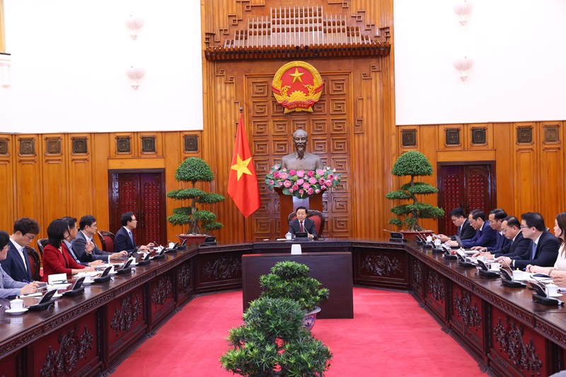 Phó Thủ tướng Trần Hồng Hà tiếp Tổng Giám đốc Samsung Việt Nam