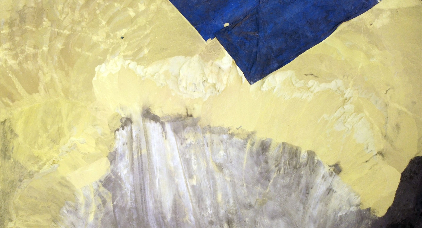 Phú Thọ: Hàng nghìn tấn lưu huỳnh lộ thiên ven sông Lô