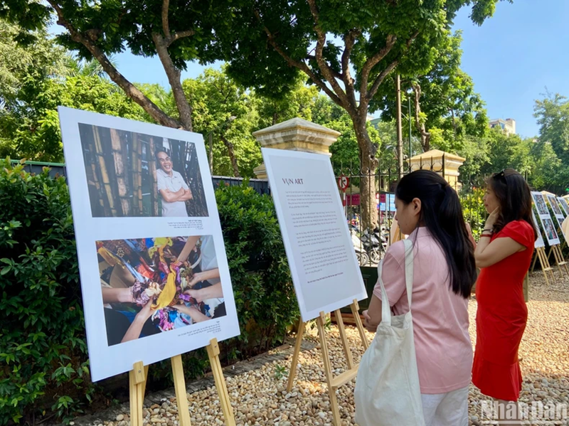Triển lãm “Phục xanh”: Nâng cao nhận thức cộng đồng về phục hồi môi trường sống