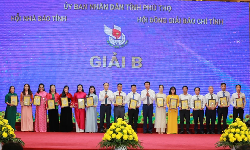 Trao giải cho 56 tác phẩm báo chí tiêu biểu tỉnh Phú Thọ