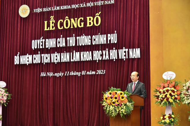 Công bố quyết định của Thủ tướng Chính phủ bổ nhiệm Chủ tịch Viện Hàn lâm Khoa học xã hội Việt Nam