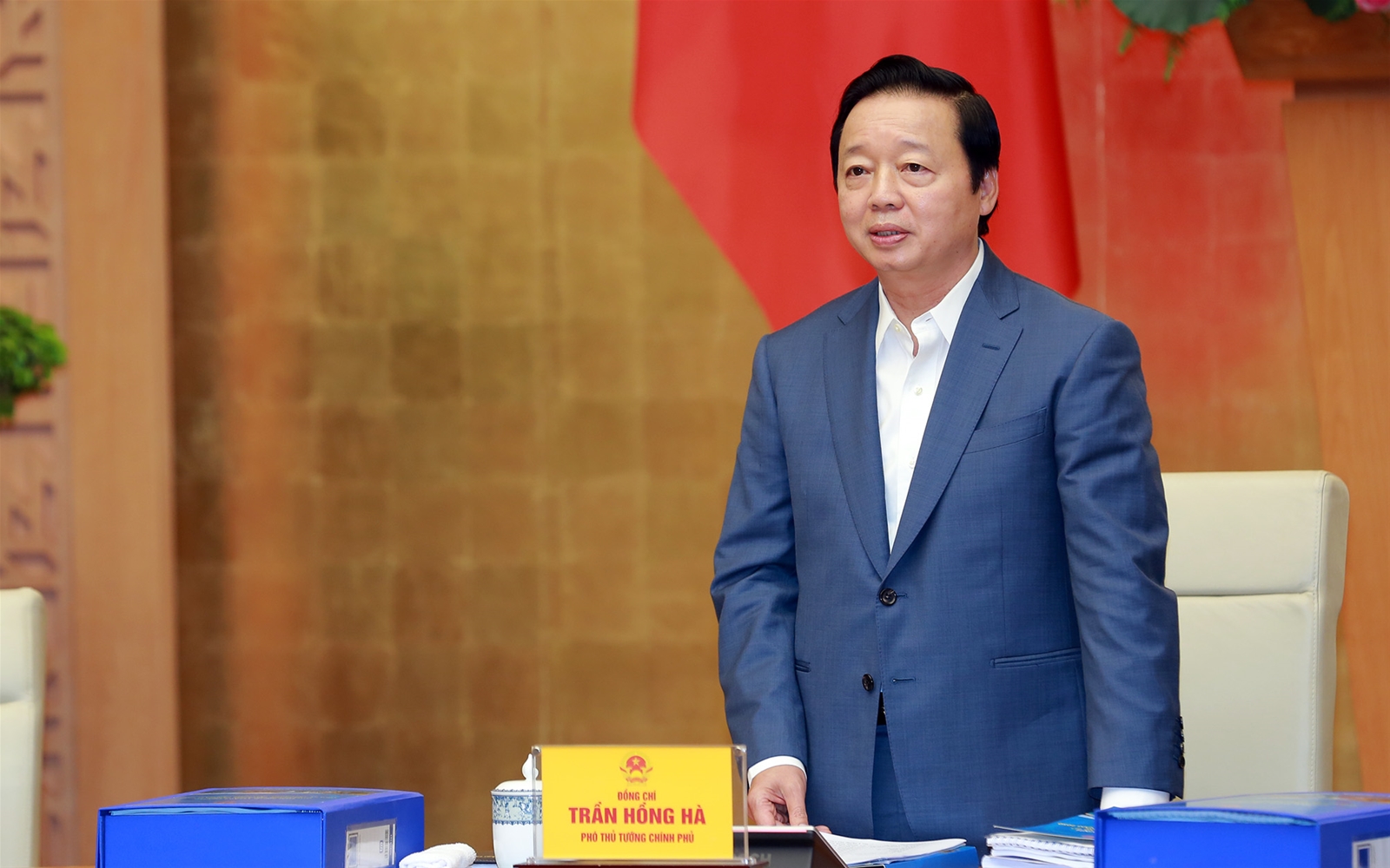 Hình thành các trung tâm tăng trưởng nổi trội, có sức lan toả mạnh mẽ