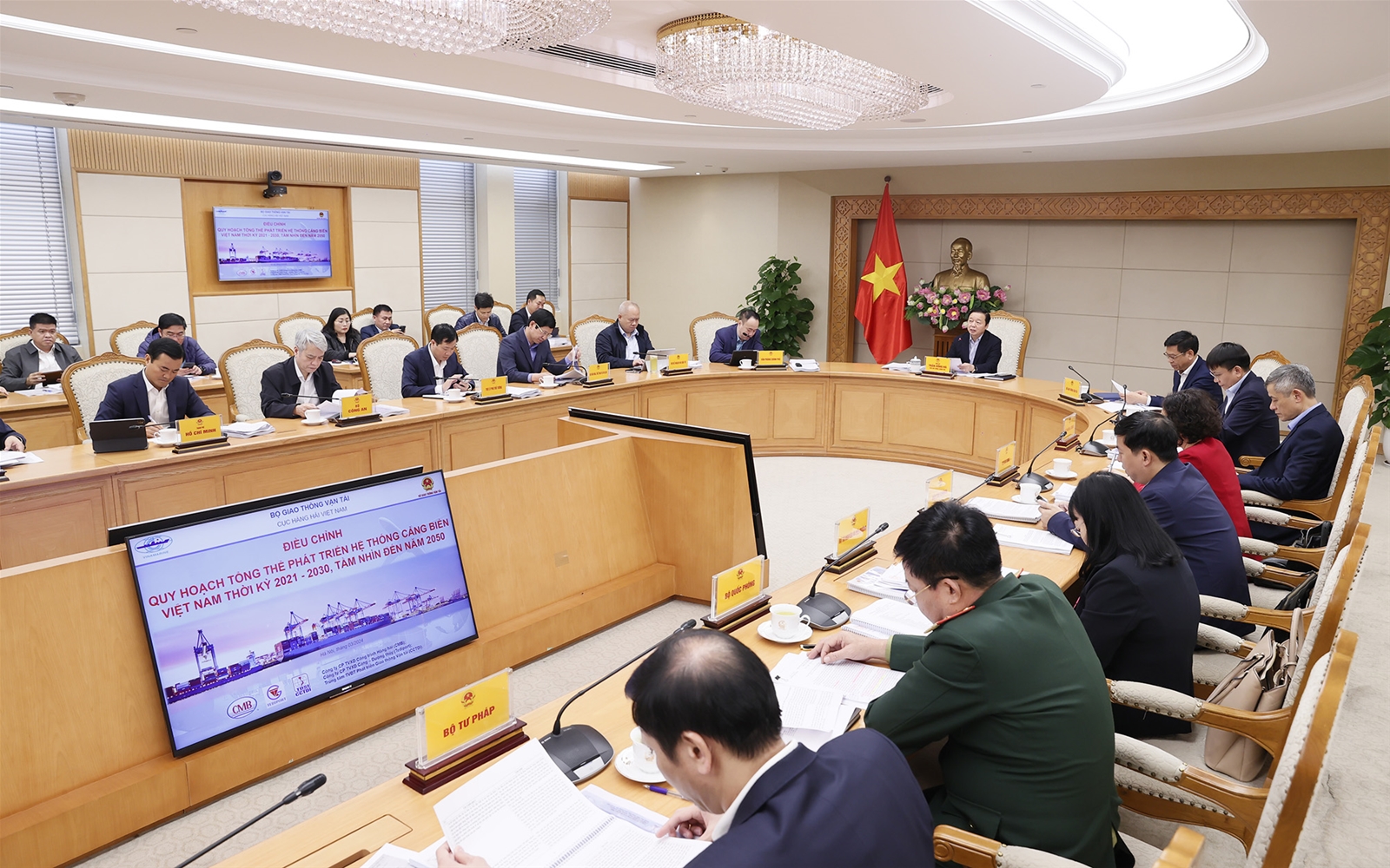 Điều chỉnh quy hoạch tổng thể hệ thống cảng biển khoa học, đồng bộ, hiệu quả