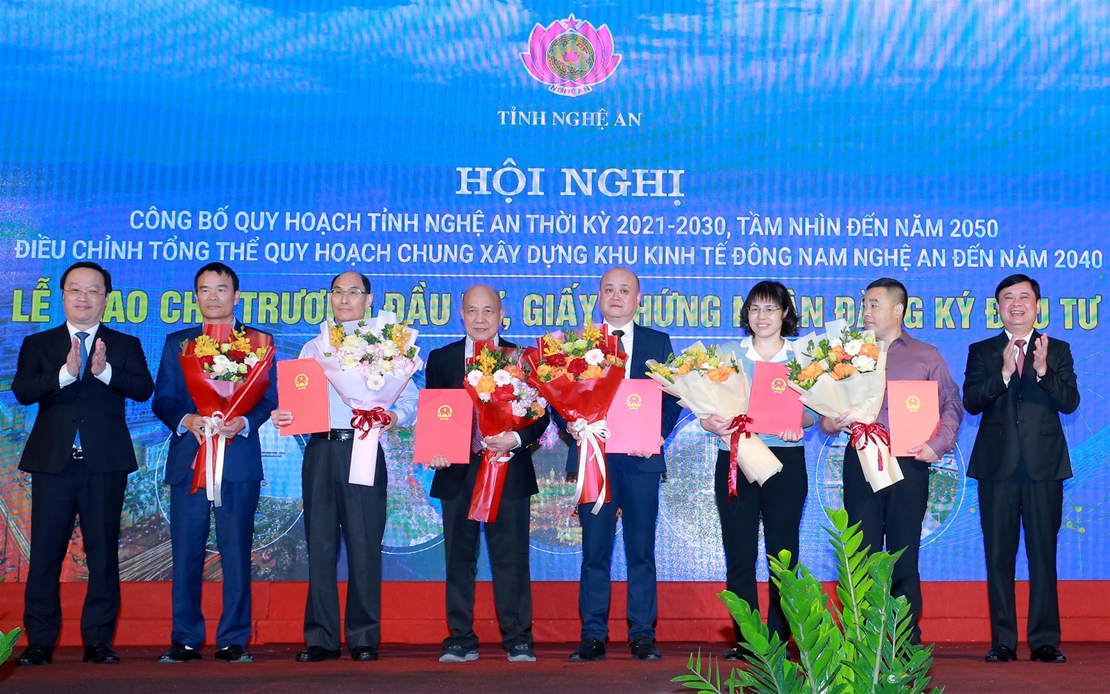 Khơi thông nguồn lực, tạo không gian phát triển mới cho Nghệ An