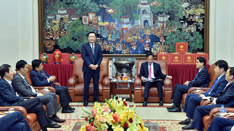 Chủ tịch Quốc hội Vương Đình Huệ thăm, làm việc tại tỉnh Hưng Yên