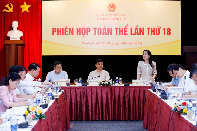 Ủy ban Kinh tế của Quốc hội thẩm tra xin chủ trương điều chỉnh quy hoạch sử dụng đất thời kỳ 2021-2030, tầm nhìn 2050