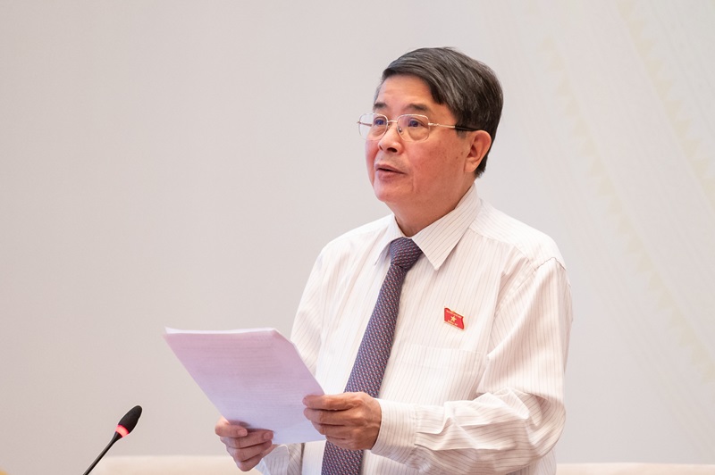 Hội nghị đại biểu Quốc hội hoạt động chuyên trách thảo luận về dự án Luật Địa chất và khoáng sản