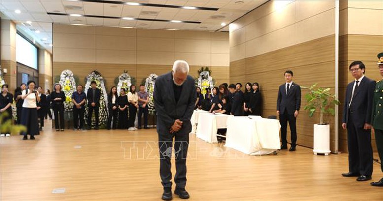 Đại sứ quán Việt Nam tại các nước mở sổ tang, tổ chức lễ viếng Tổng Bí thư Nguyễn Phú Trọng