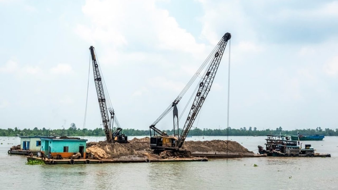 Đánh giá tiềm năng cát, cuội, sỏi lòng sông vùng Đồng bằng sông Cửu Long