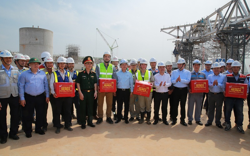 Rà soát tổng thể tiến độ dự án sân bay Long Thành, lấy nhà ga hành khách làm trung tâm