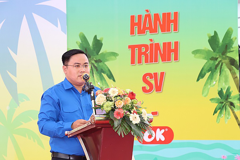 Sinh viên Bến Tre trải nghiệm: Hành trình SV - OK