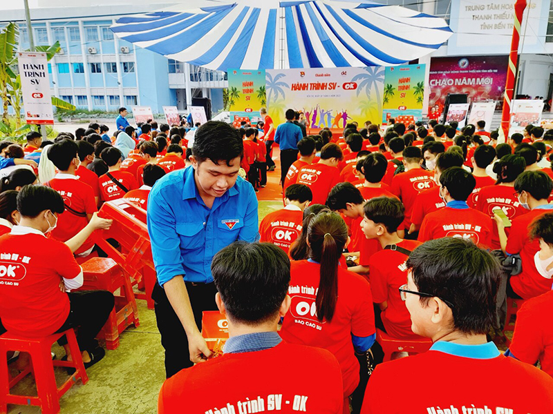 Sinh viên Bến Tre trải nghiệm: Hành trình SV - OK