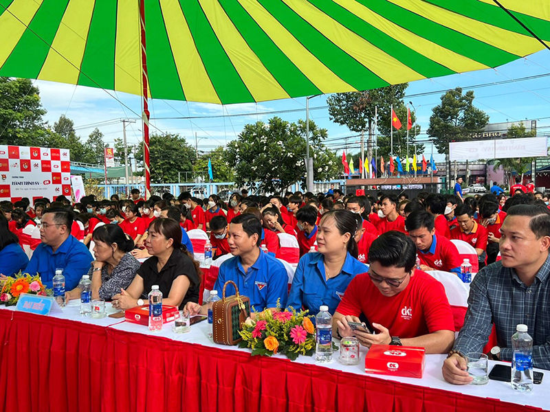 Sinh viên Bến Tre trải nghiệm: Hành trình SV - OK