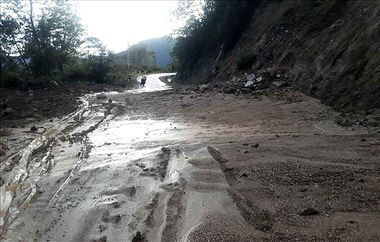 Thời tiết ngày 29/3: Tây Bắc Bộ có khả năng xảy ra lốc, sét, mưa đá