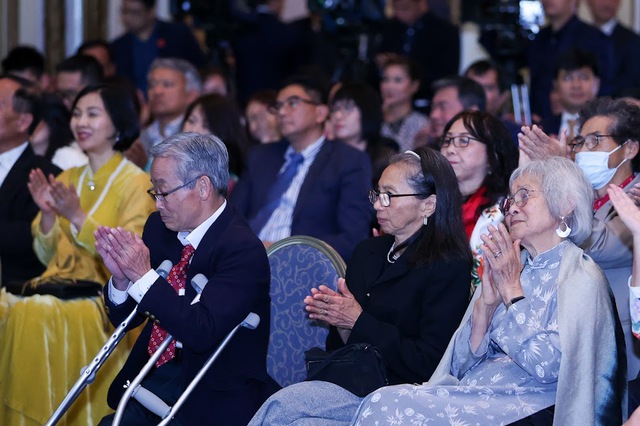 Thủ tướng gặp kiều bào tại Hoa Kỳ: 'Nước Việt Nam là một, dân tộc Việt Nam là một'