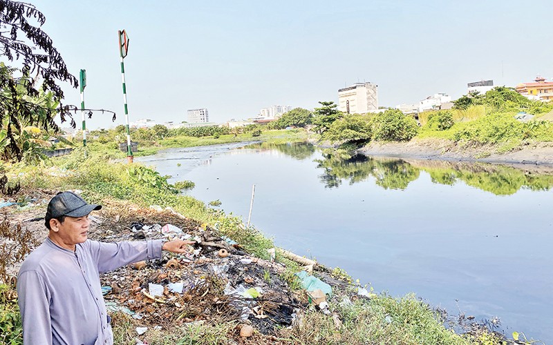 Làm xanh những con kênh đen
