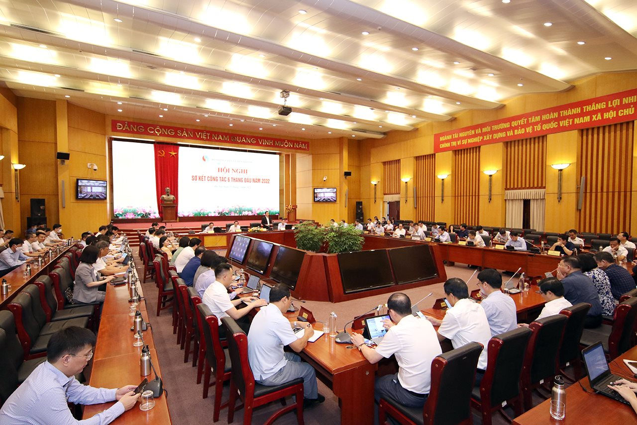 Bộ TN&MT tập trung nguồn lực hoàn thành nhiệm vụ 6 tháng cuối năm 2022