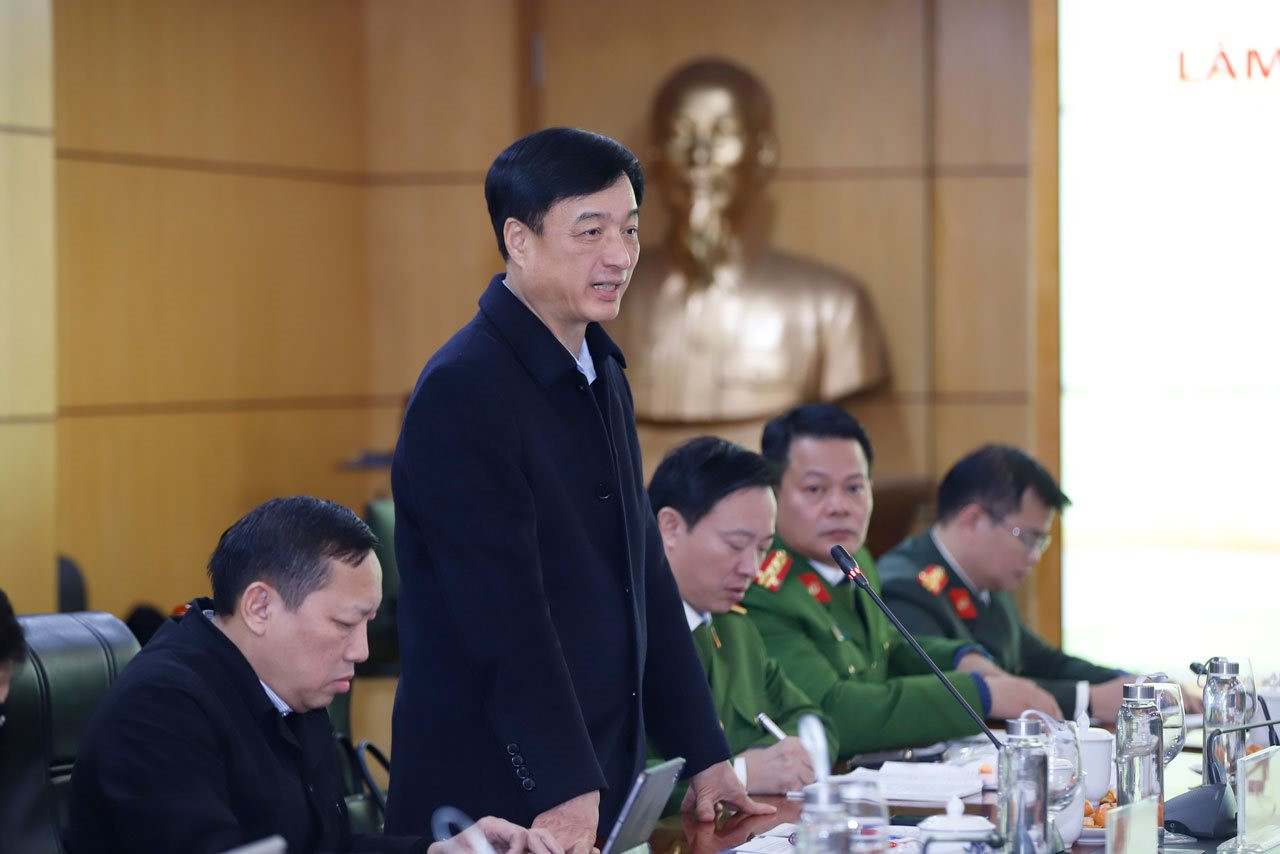 Phối hợp Bộ Công an triển khai xây dựng cơ sở dữ liệu đất đai