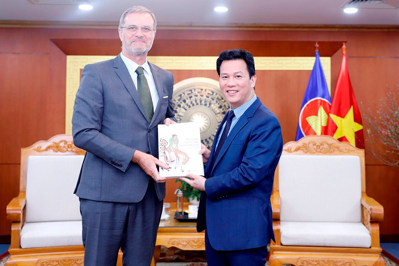 Việt Nam - Pháp: Tăng cường hợp tác trong lĩnh vực Tài nguyên và Môi trường