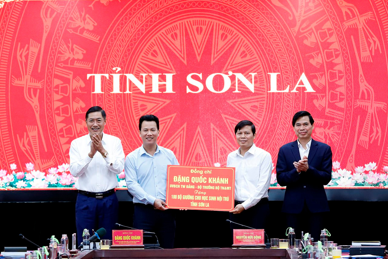Bộ trưởng Đặng Quốc Khánh: Sơn La cần 5 “giữ” để làm tốt công tác quản lý nhà nước lĩnh vực tài nguyên và môi trường