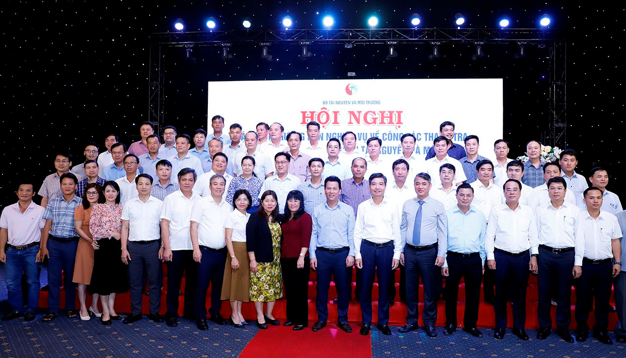 Bộ trưởng Đặng Quốc Khánh dự và chỉ đạo Hội nghị tập huấn công tác thanh tra năm 2024 của ngành tài nguyên và môi trường