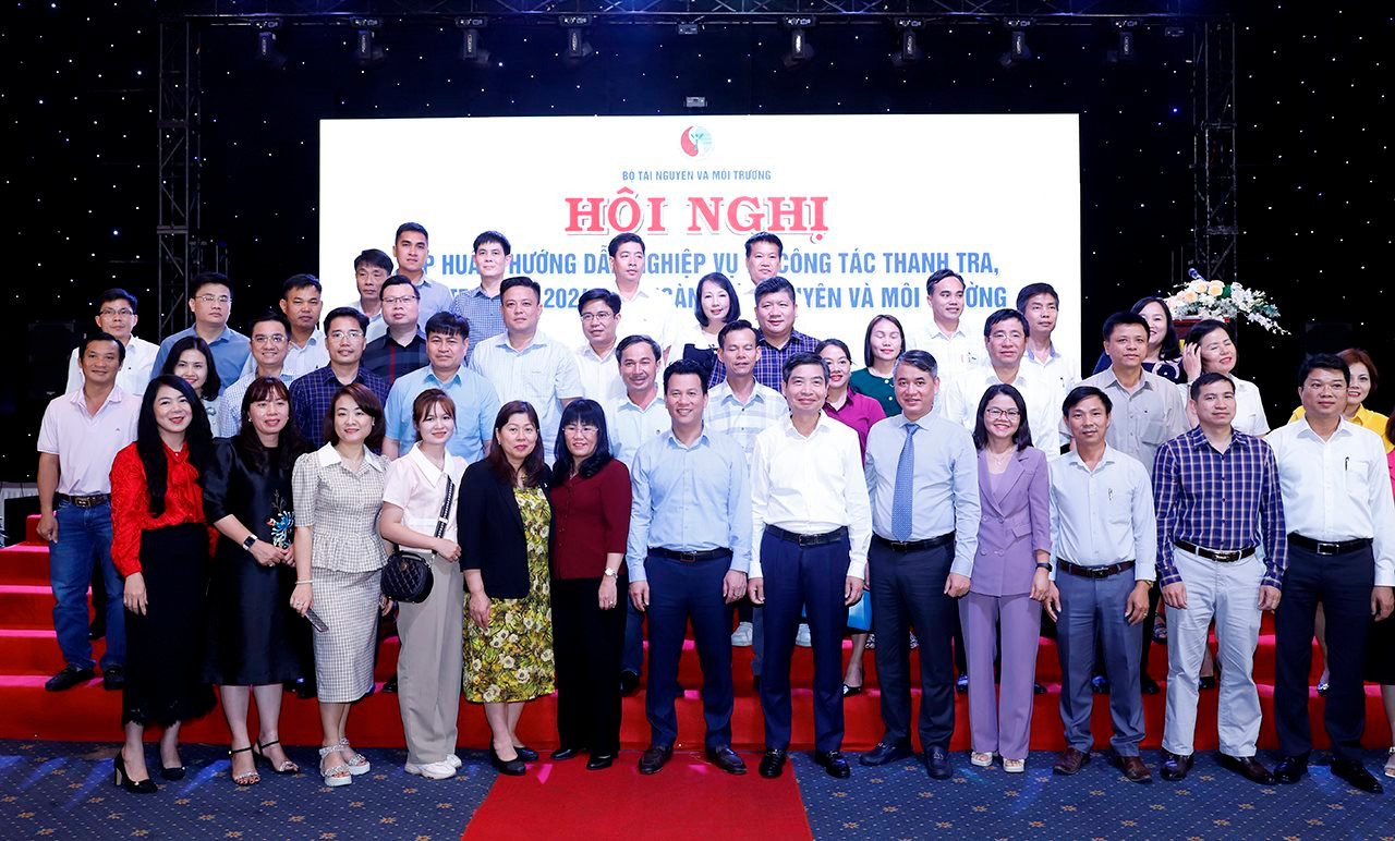 Bộ trưởng Đặng Quốc Khánh dự và chỉ đạo Hội nghị tập huấn công tác thanh tra năm 2024 của ngành tài nguyên và môi trường