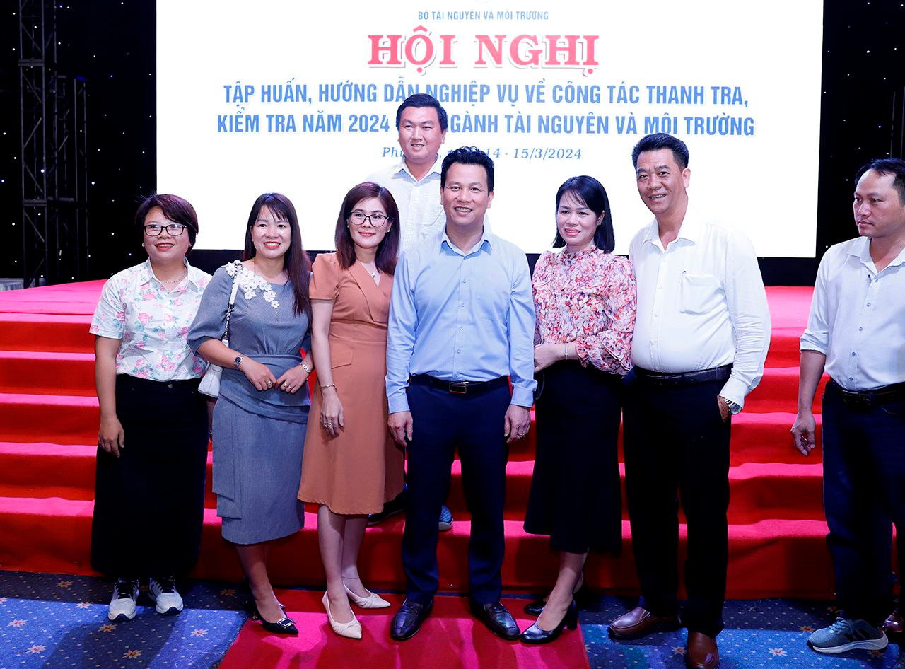 Bộ trưởng Đặng Quốc Khánh dự và chỉ đạo Hội nghị tập huấn công tác thanh tra năm 2024 của ngành tài nguyên và môi trường