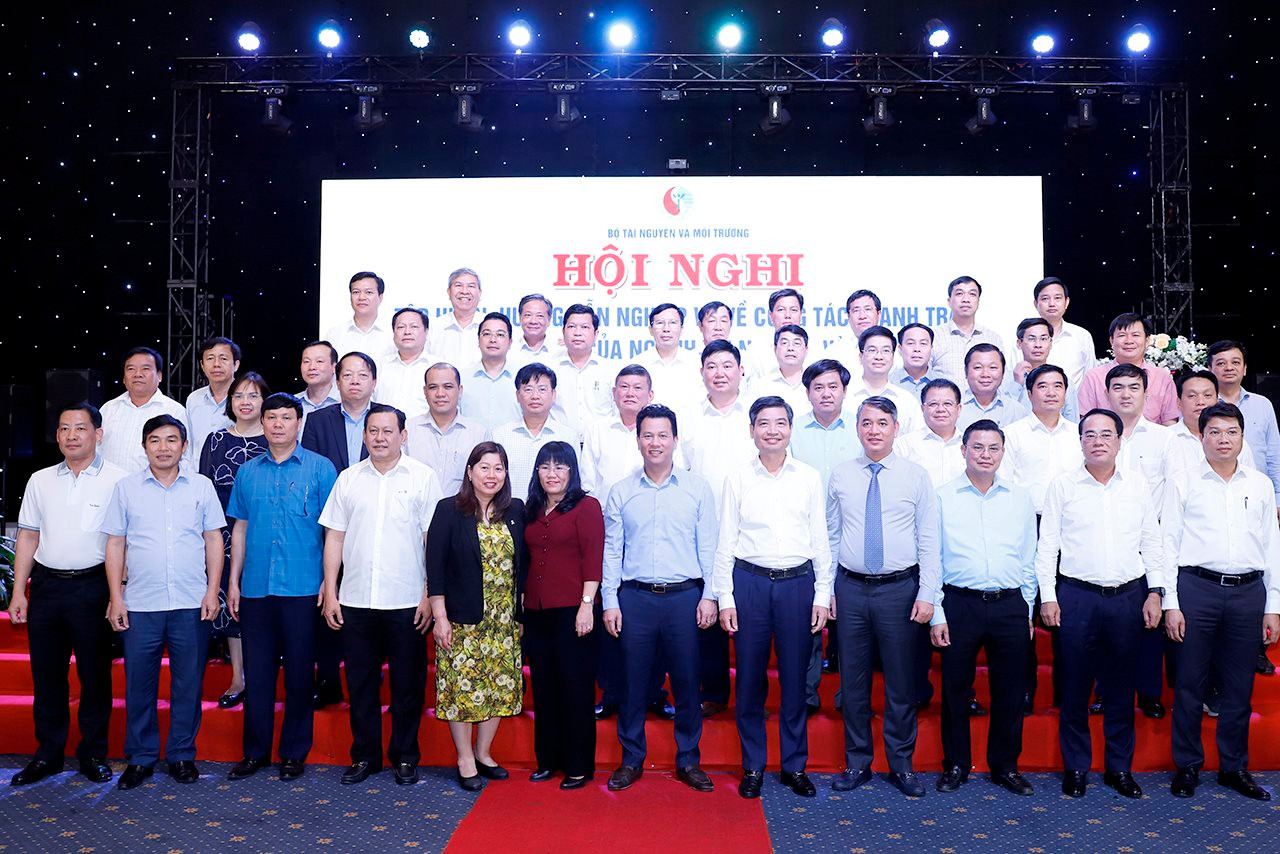Bộ trưởng Đặng Quốc Khánh dự và chỉ đạo Hội nghị tập huấn công tác thanh tra năm 2024 của ngành tài nguyên và môi trường