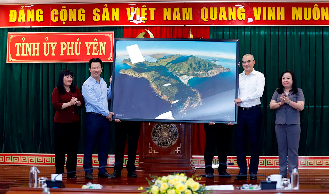 Phú Yên không đánh đổi môi trường vì lợi ích trước mắt
