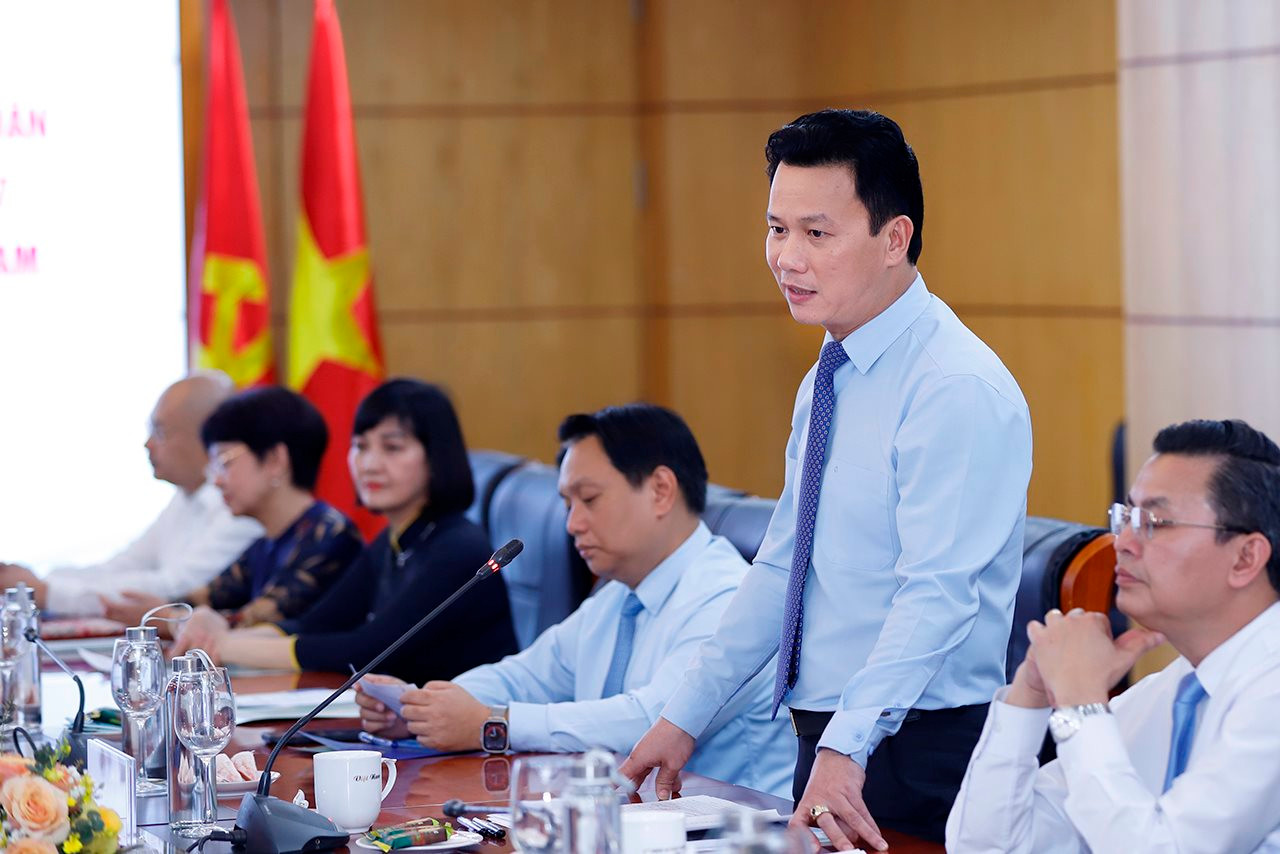 Phối hợp tuyên truyền, vận động phụ nữ và nhân dân tham gia quản lý chất thải rắn sinh hoạt giai đoạn 2024 - 2027