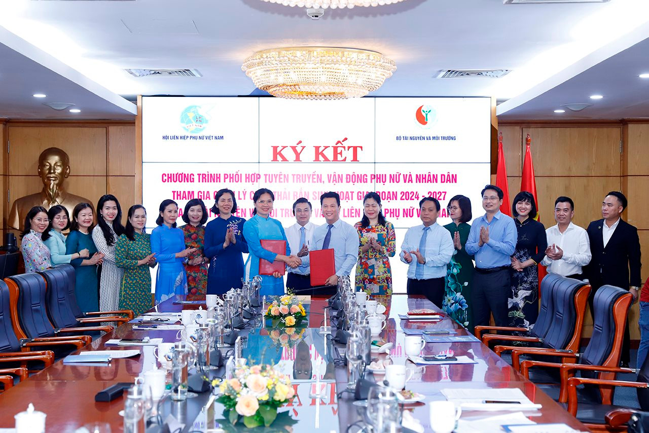 Phối hợp tuyên truyền, vận động phụ nữ và nhân dân tham gia quản lý chất thải rắn sinh hoạt giai đoạn 2024 - 2027