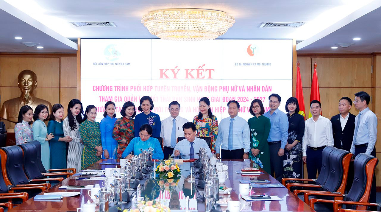 Phối hợp tuyên truyền, vận động phụ nữ và nhân dân tham gia quản lý chất thải rắn sinh hoạt giai đoạn 2024 - 2027