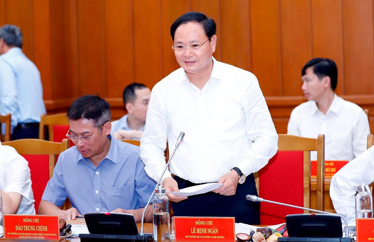 Bộ Tài nguyên và Môi trường tháo gỡ vướng mắc để Đà Nẵng phát triển xanh, bền vững