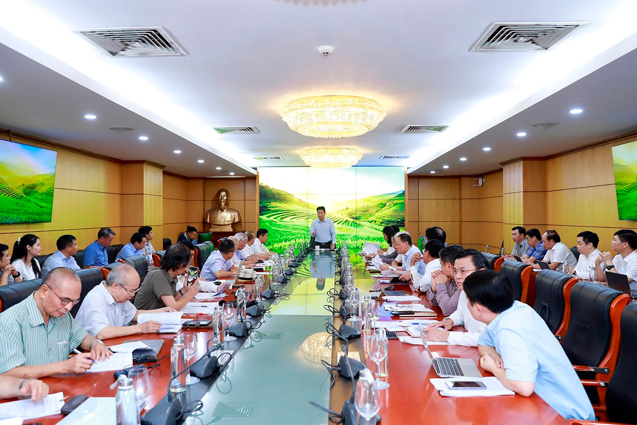 Các chuyên gia, nhà khoa học đề xuất ban hành Nghị quyết mới thay thế Nghị quyết số 24-NQ/TW