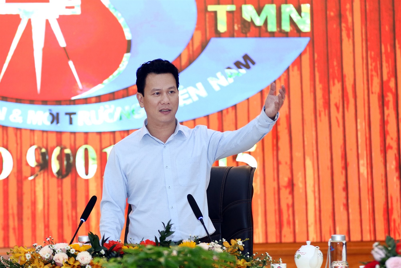 Bộ trưởng Đặng Quốc Khánh làm việc với các đơn vị trực thuộc Bộ TN&MT tại TP.HCM