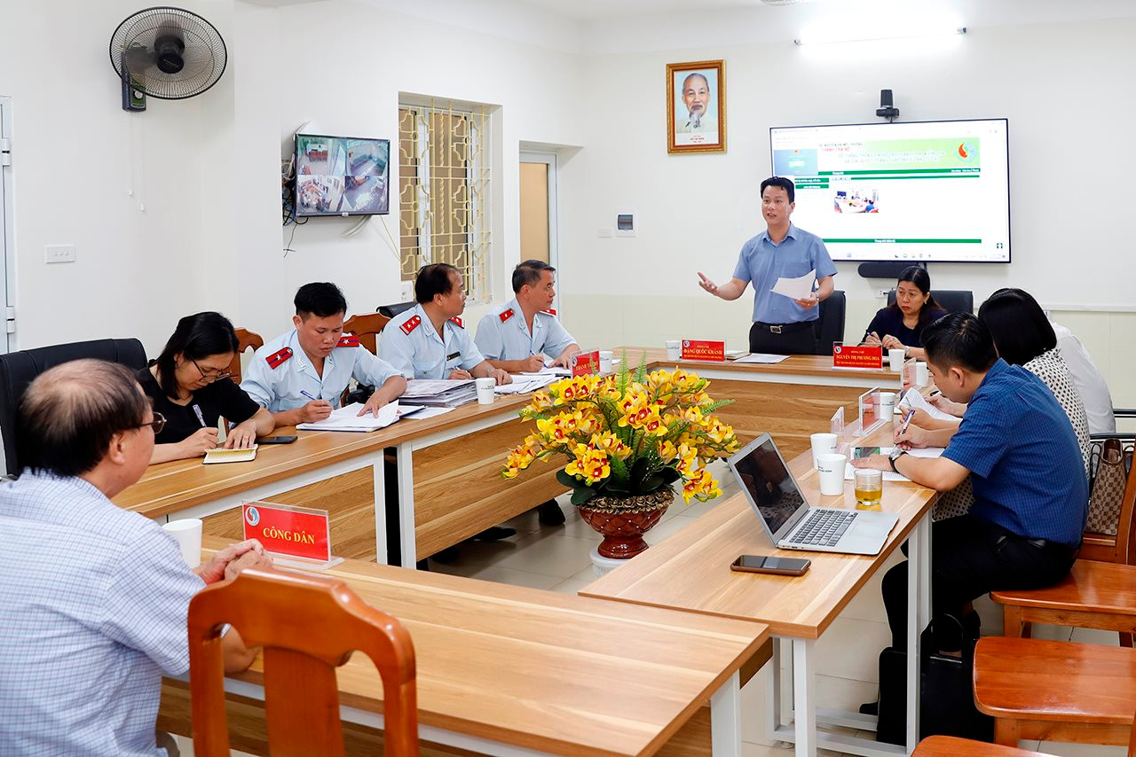 Bộ trưởng Bộ TN&MT Đặng Quốc Khánh tiếp công dân định kỳ tháng 8/2023