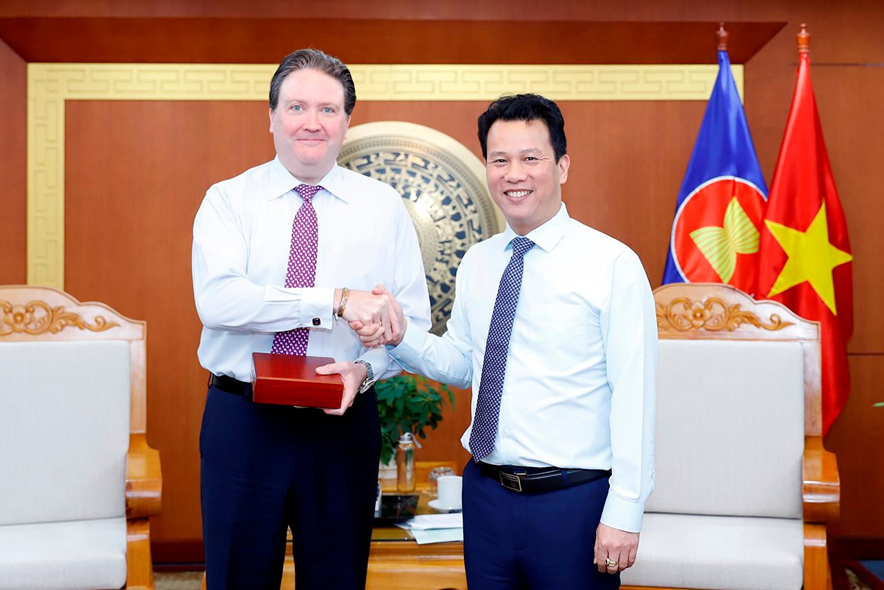 Bộ trưởng Đặng Quốc Khánh tiếp và làm việc với Đại sứ Hoa Kỳ tại Việt Nam