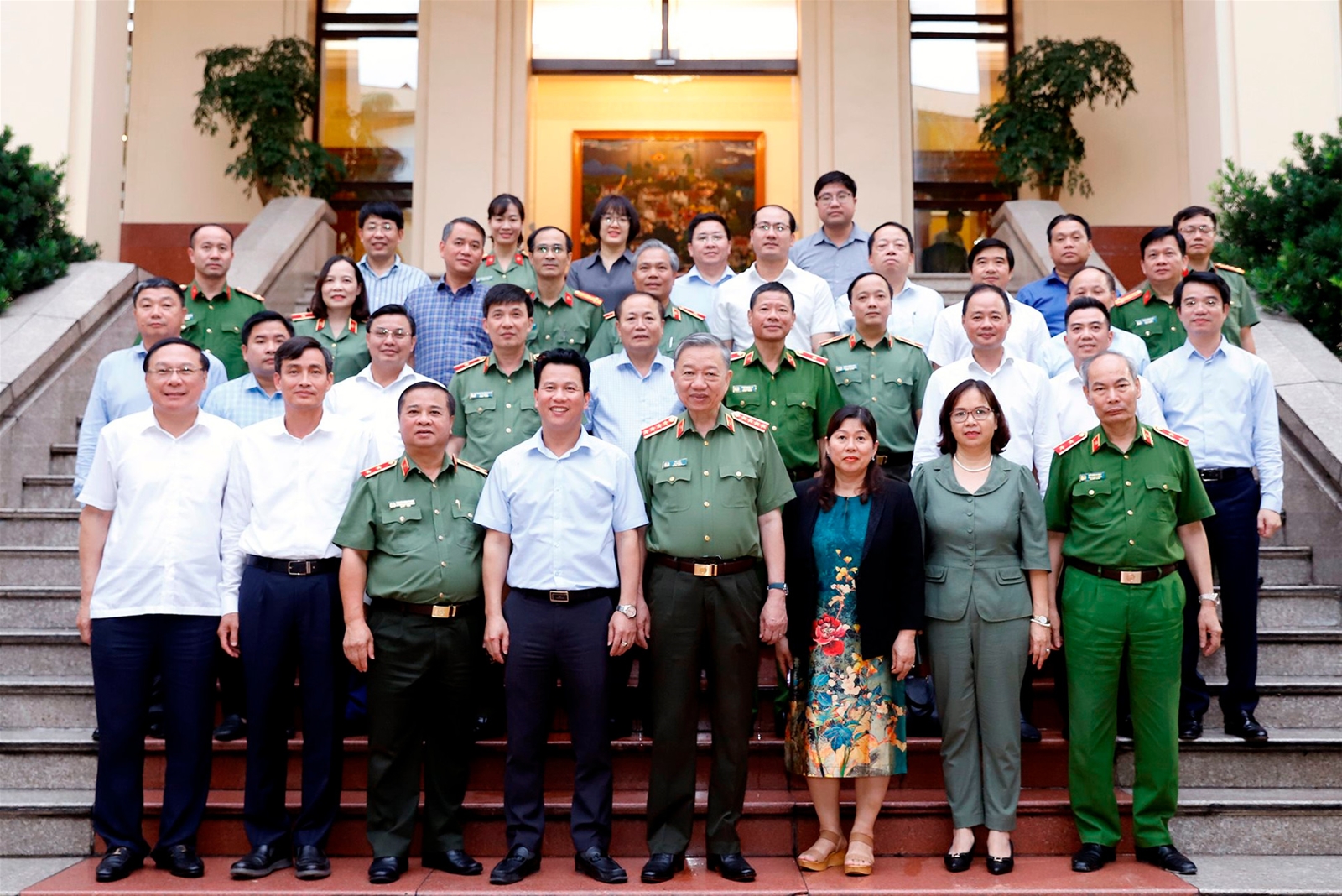 Nâng cao hiệu quả công tác phối hợp giữa Bộ Công an với Bộ TN&MT trong lĩnh vực tài nguyên và môi trường