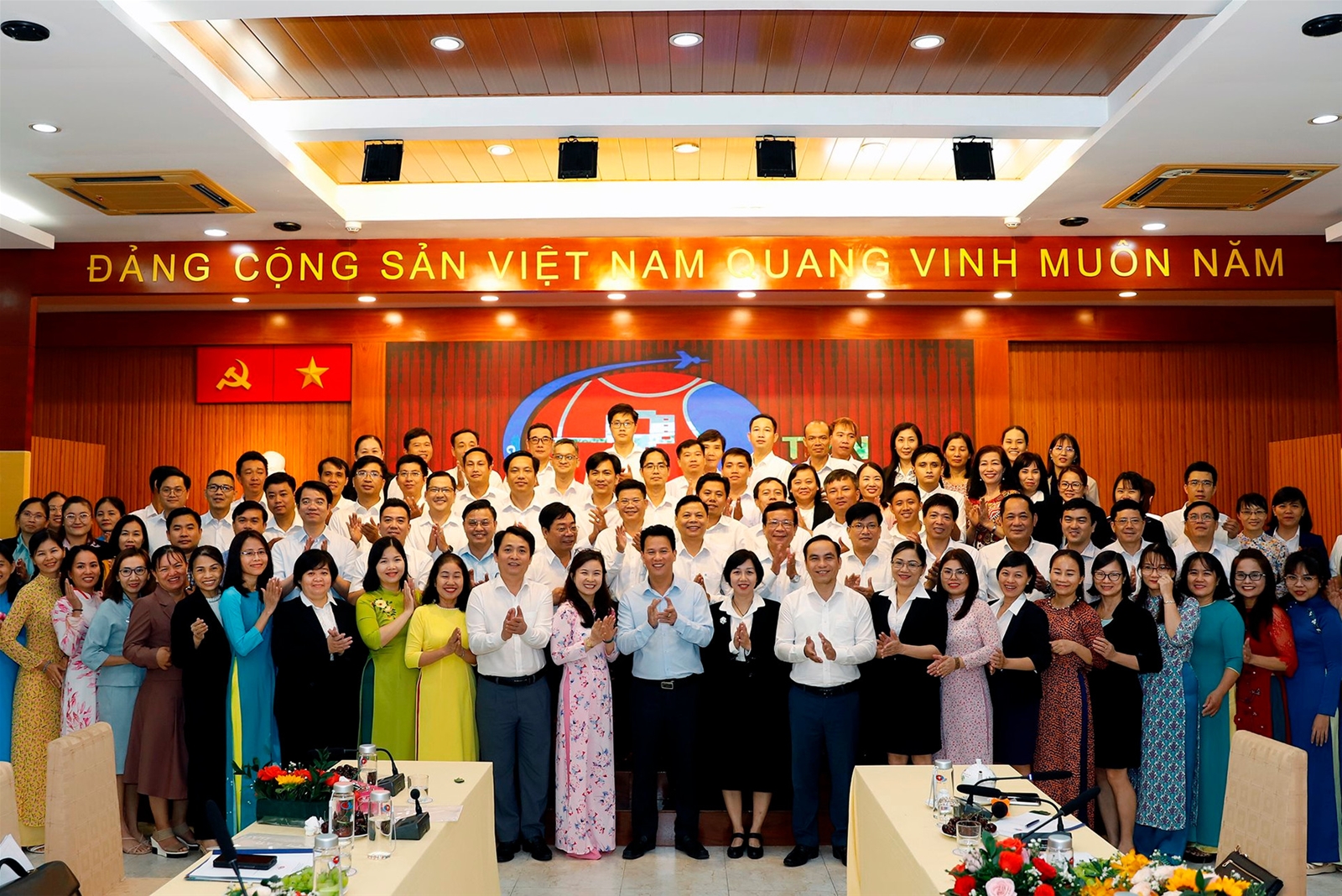 Bộ trưởng Đặng Quốc Khánh làm việc với các đơn vị trực thuộc Bộ TN&MT tại TP.HCM