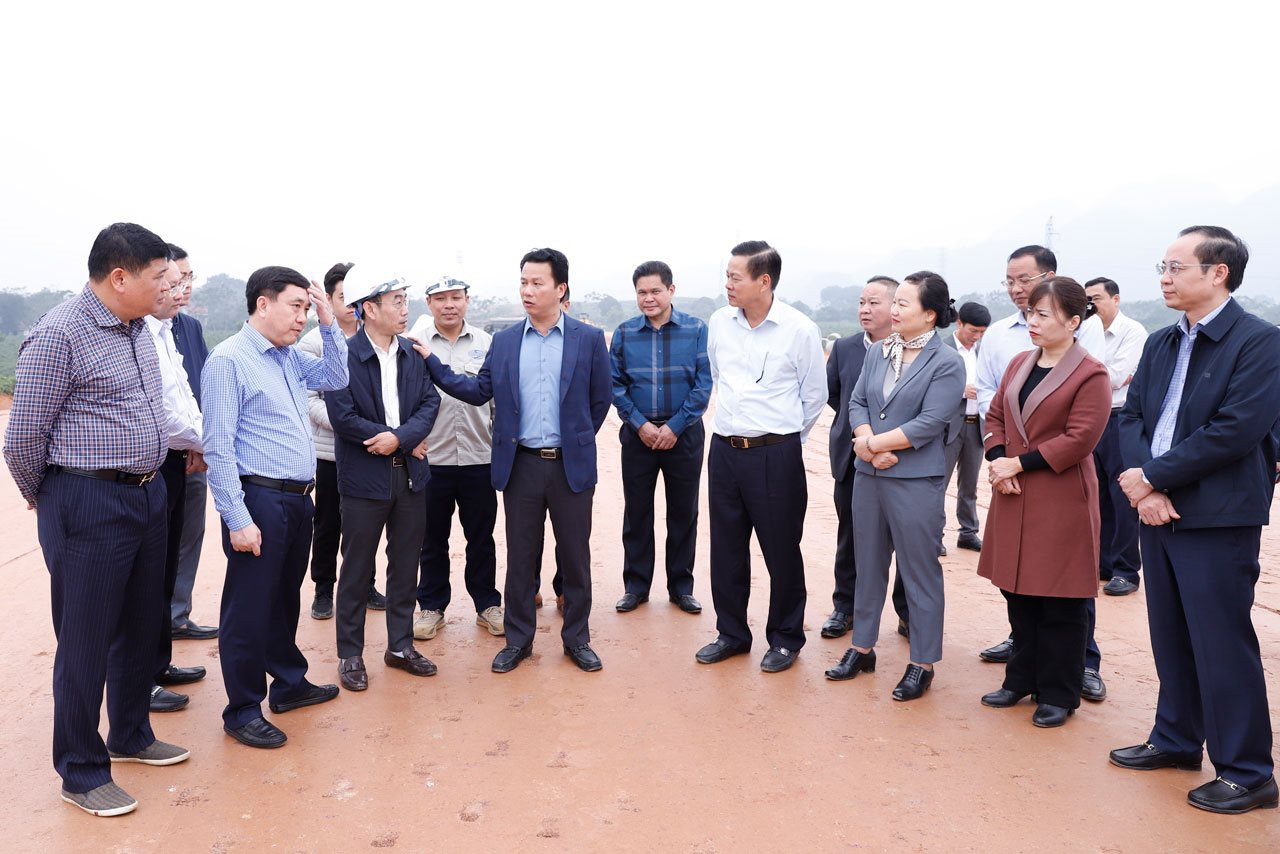 Đoàn ĐBQH Hà Giang: Giám sát việc thực hiện Nghị quyết số 43 của Quốc hội về chính sách tài khóa, tiền tệ hỗ trợ Chương trình phục hồi, phát triển KT-XH