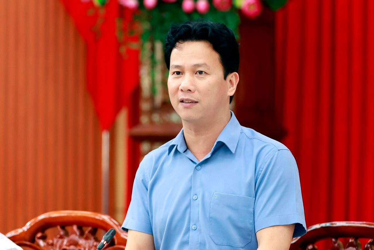 Đoàn công tác của Bộ trưởng Bộ TN&MT Đặng Quốc Khánh: Khảo sát, gỡ vướng cho An Giang về cung cấp cát san lấp công trình trọng điểm